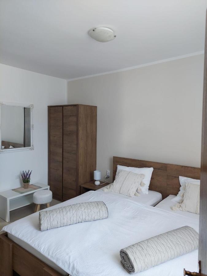 Hotel Marin San à Mokošica Extérieur photo